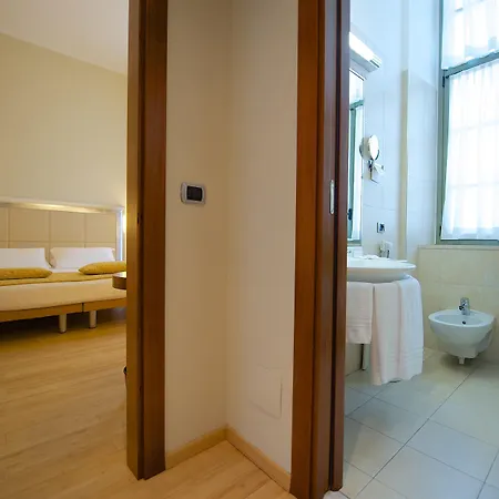 Hotel Western Crystal Palace