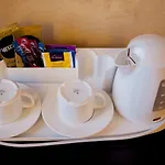 Western Crystal Palace Szálloda 4*