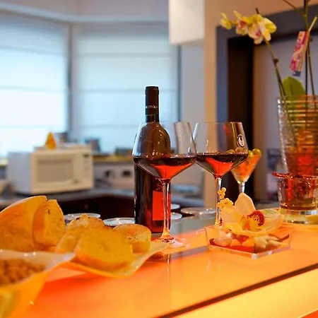 Western Crystal Palace Hotel 4*
