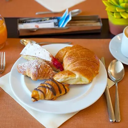 Hotel Western Crystal Palace 4*