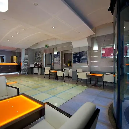Western Crystal Palace Hotel 4*