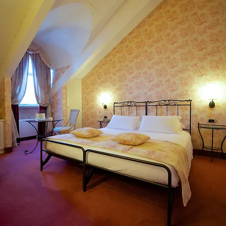 Western Crystal Palace Turin