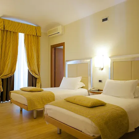 Hotel Western Crystal Palace
