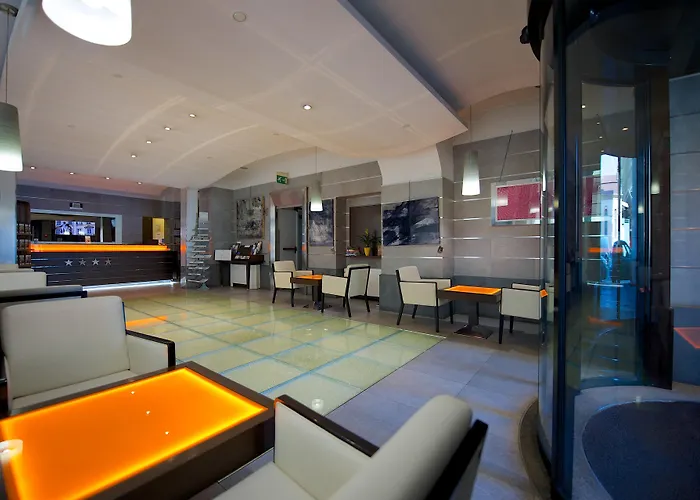 ベストウエスタン クリスタル パレス