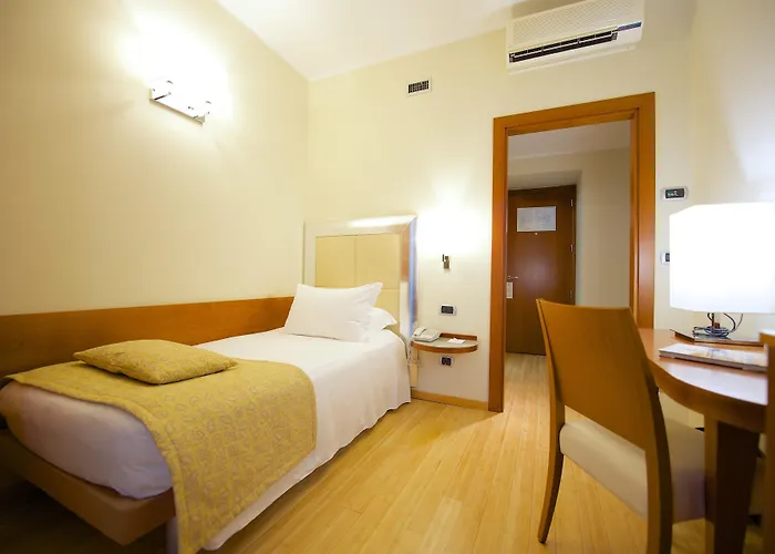 ベストウエスタン クリスタル パレス トリノ