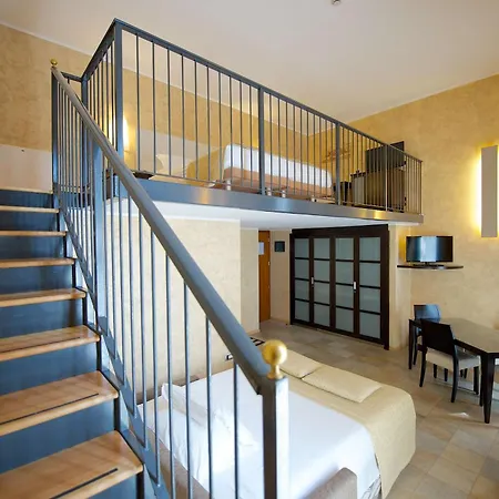 Hotel Western Crystal Palace