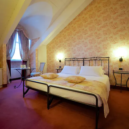 Western Crystal Palace Turin