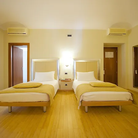 Western Crystal Palace